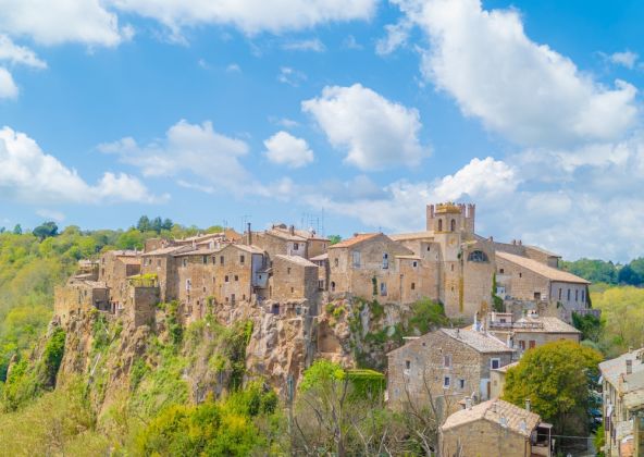 Calcata, Italy: The land that time forgot - image 1