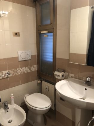 PENTHOUSE FOR SALE - SAN SABA - JUST BEHIND FAO! - image 10