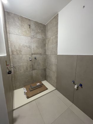 Completely remodeled 2-bedroom flat Salario area - image 10