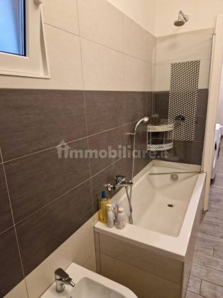 Renovated three-room apartment, sixth floor, Monteverde Vecchio, Rome - image 6
