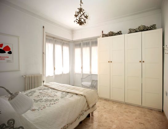 Rome: Charming furnished apartment in a quiet and exclusive street in the elegant Parioli area - image 16