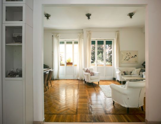 Rome: Charming furnished apartment in a quiet and exclusive street in the elegant Parioli area - image 9