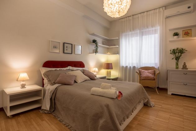 1-bedroom flat utilities included near Via Veneto - image 4