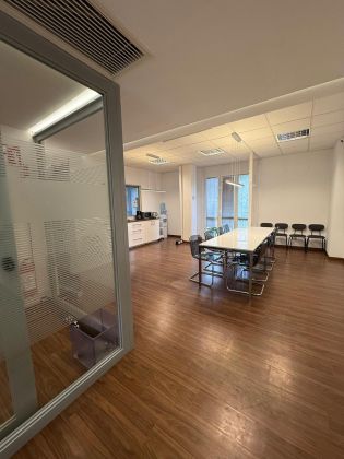 Modern Office Space for Daily Rent – Central Location Trastevere Roma - image 14