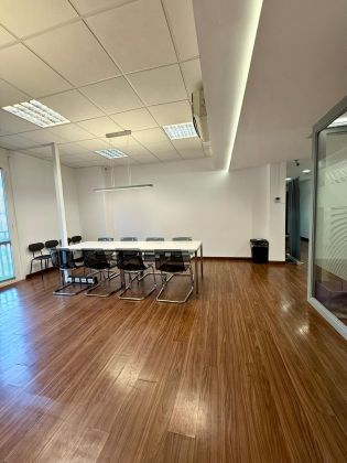 Modern Office Space for Daily Rent – Central Location Trastevere Roma - image 20