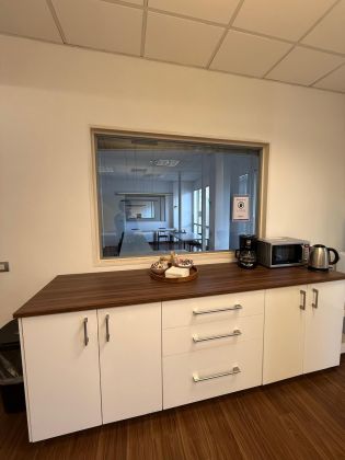 Modern Office Space for Daily Rent – Central Location Trastevere Roma - image 21