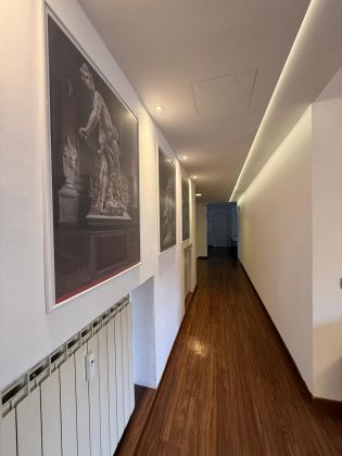 Modern Office Space for Daily Rent – Central Location Trastevere Roma - image 27