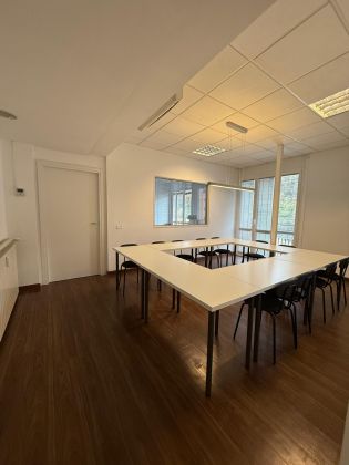 Modern Office Space for Daily Rent – Central Location Trastevere Roma - image 34