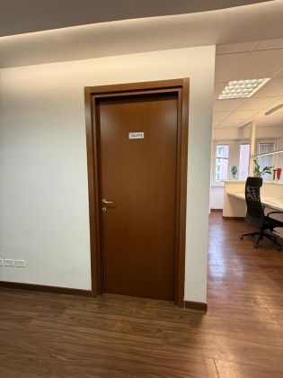 Modern Office Space for Daily Rent – Central Location Trastevere Roma - image 44