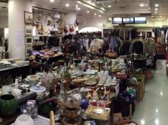 Aventino flea market