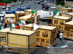 Street vendors in Rome