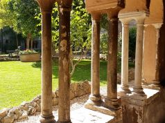 Forgotten Project tour of historic Roman hospitals