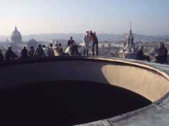 Walking on the cupola of the Pantheon