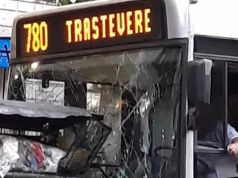 Rome bus crashes into bins