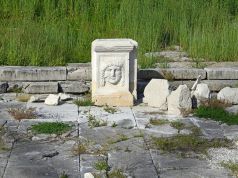 Tourist returns stolen marble from the Roman Forum