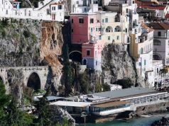 Italy's Amalfi Coast hit by landslide