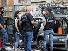 Rome police defuse bomb in city official's car