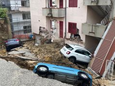 Sicily floods: Agrigento residents urged to stay indoors