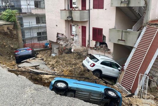 Sicily floods: Agrigento residents urged to stay indoors