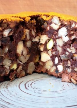 Pangiallo: Roman Christmas cake