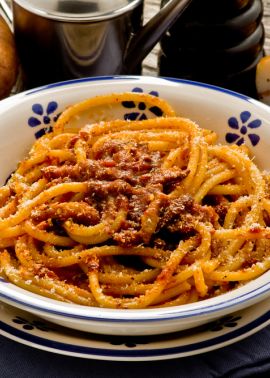 Wanted in Rome recipe: Bucatini all’Amatriciana