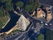 Visit the Piramide Cestia with Wanted in Rome tours