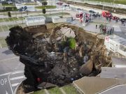 Italy: Huge sinkhole opens up at Naples hospital