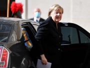 Angela Merkel in Rome on farewell visit to Italy