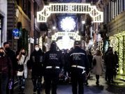 Covid: Italy police to enforce New Year's Eve restrictions