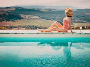 A little Italian vacation by the pool: 10 destinations to try