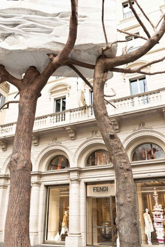 Fendi gifts Penone sculpture to Rome 