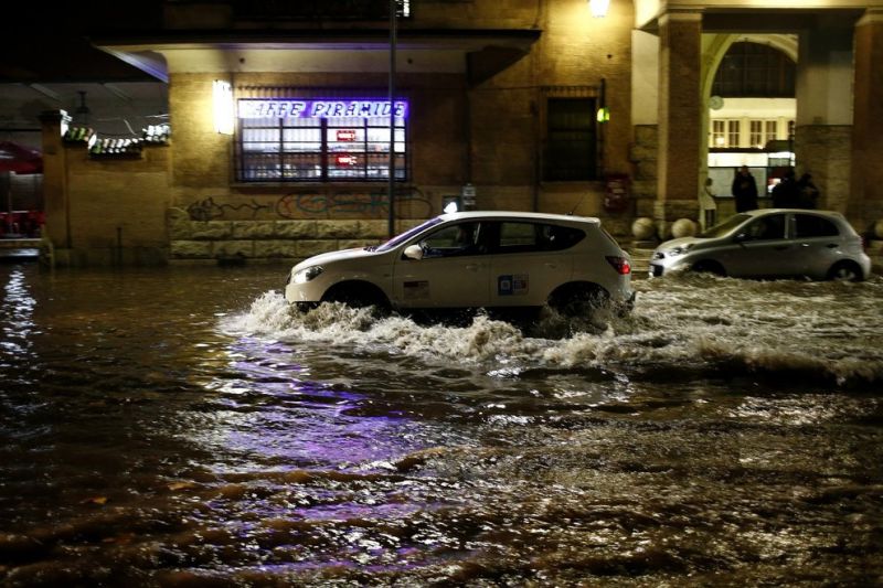 Rome Repubblica station still closed after floods Wanted in Rome