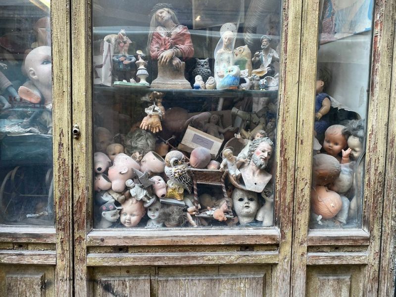 Rome's doll hospital - Wanted in Rome