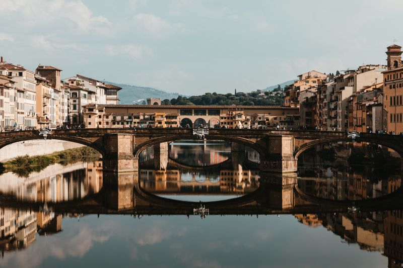 job oferă home florența)