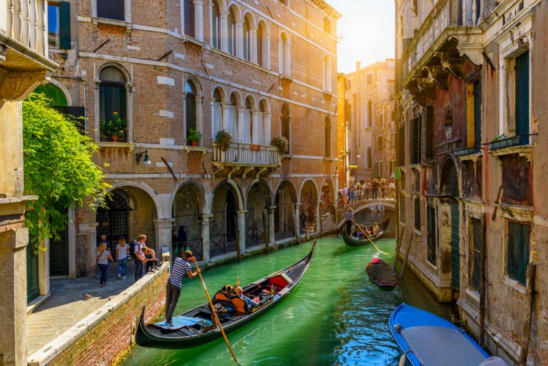 Covid 19 Italy S Tourist Industry To Lose 100 Billion In 2020