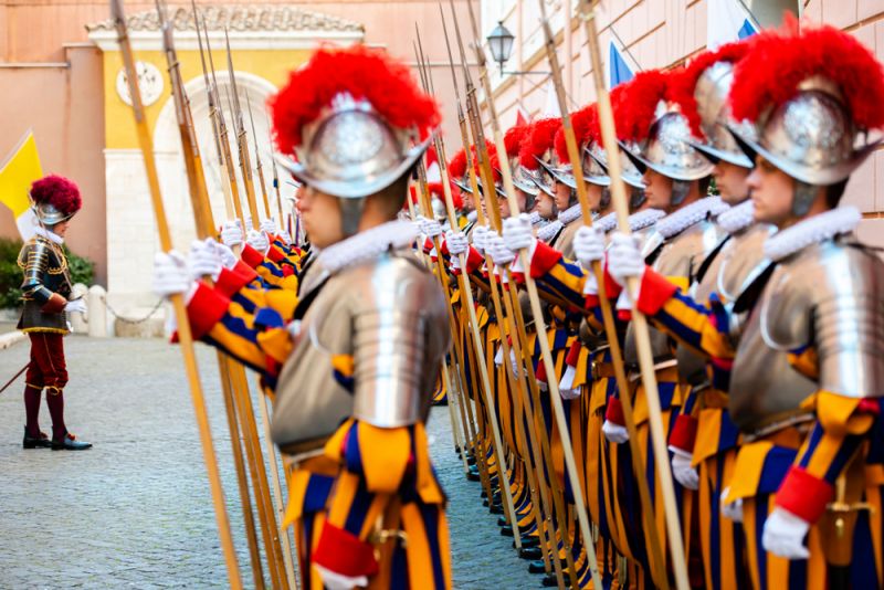 Vatican to swear in new Swiss Guards on 6 May image