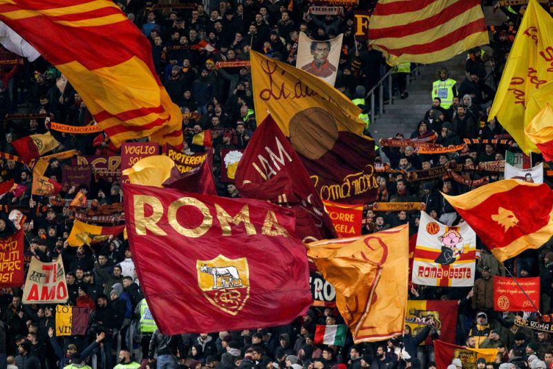 AS Roma menghadiahkan donor darah di Roma dengan tiket pertandingan