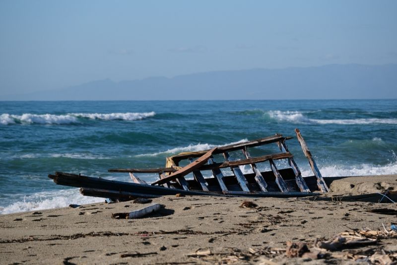 Italia mengadakan rapat kabinet di dekat lokasi bencana kapal migran