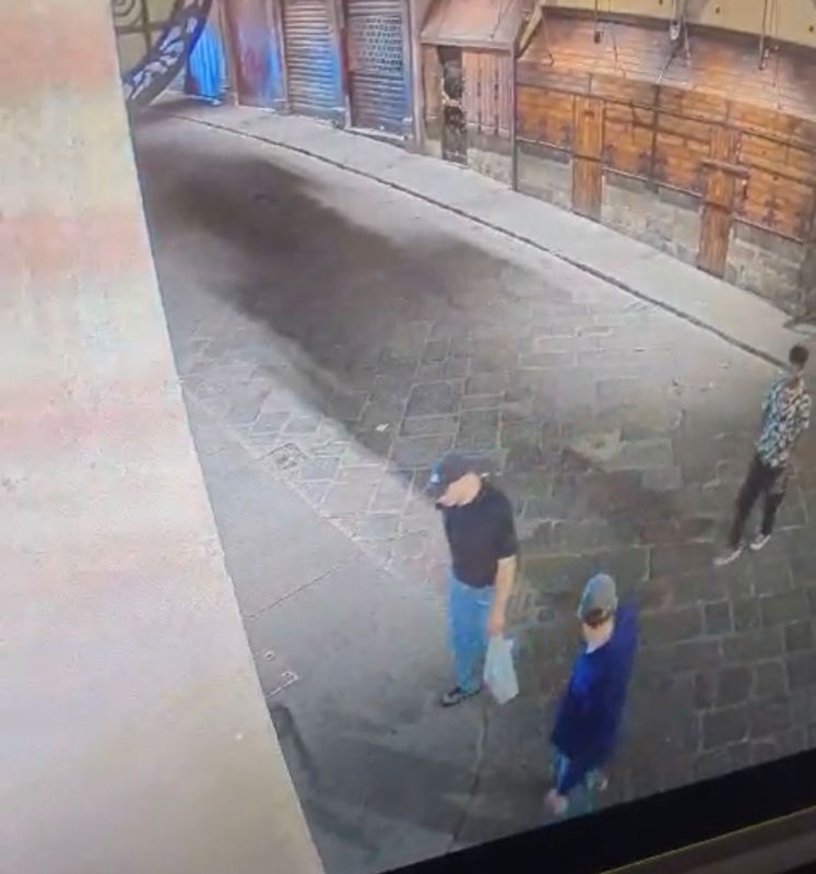 La polizia italiana ha identificato i sospetti turisti tedeschi nel furgone del Corridoio Vasariano