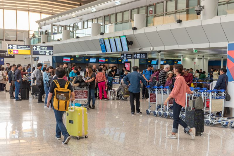 Italy faces strike by airport staff on Monday 8 January