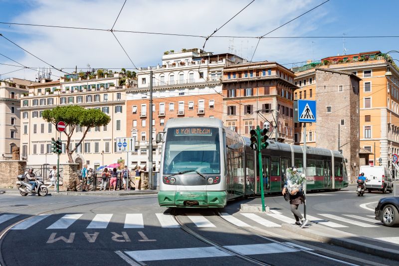 Rome replaces trams with buses for Jubilee works