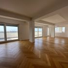 Brand new 3-bedroom penthouse with huge terrace!