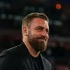 AS Roma renew contract with coach Daniele De Rossi